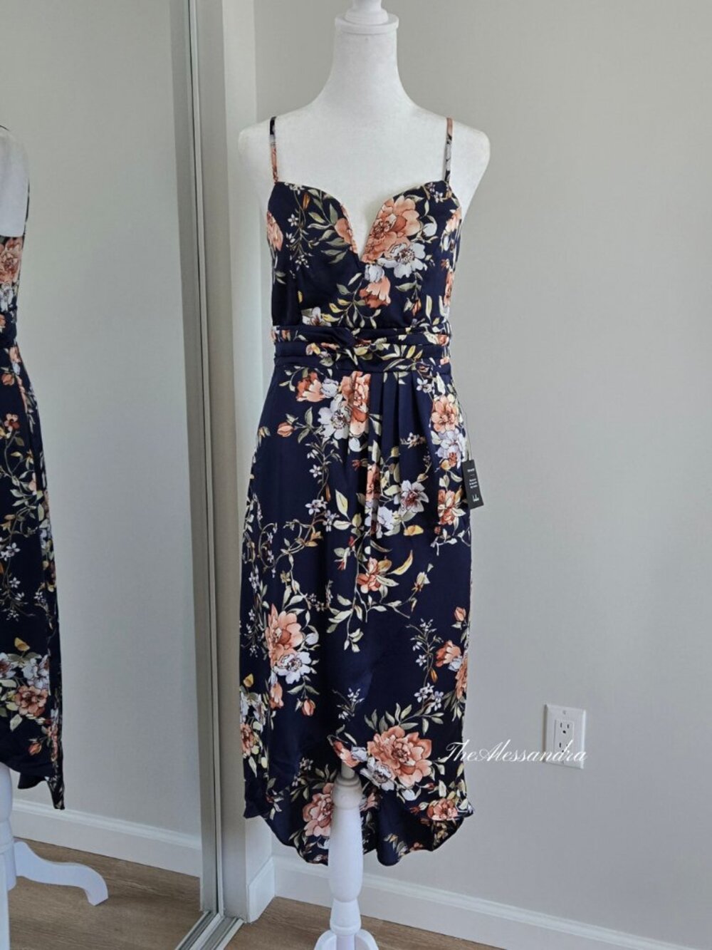 Lulus Navy Floral Midi Dress Small New With Tags My Favorite Day Sweetheart